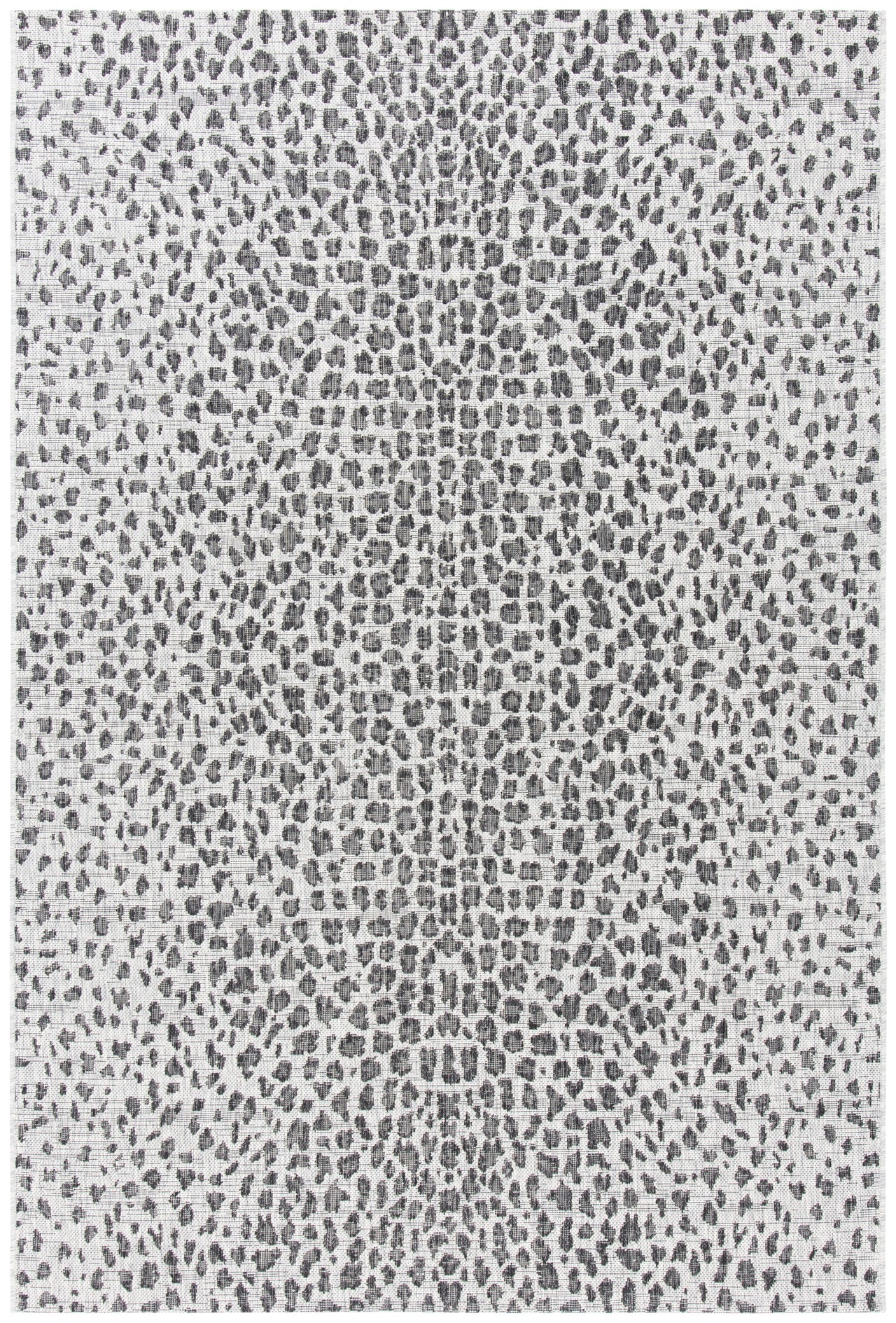 Safavieh Courtyard Karina Animal Indoor/Outdoor Area Rug, Gray/Black, 5'5" x 7'7"