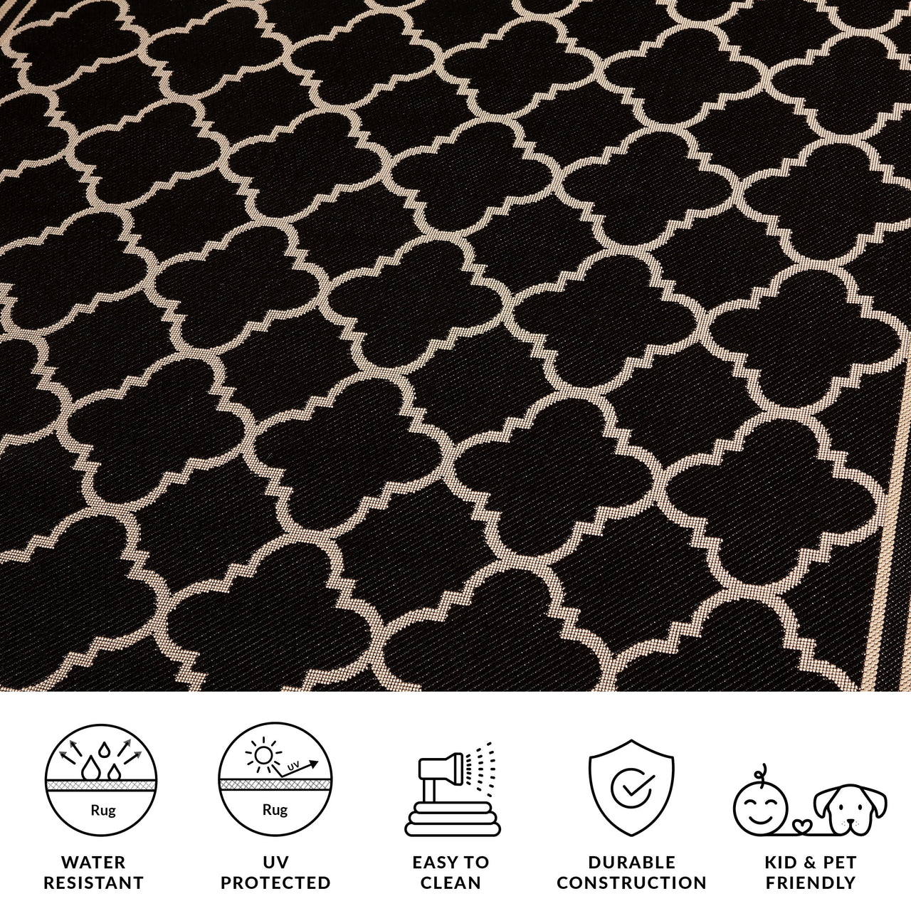 Safavieh Courtyard Alina Geometric Quatrefoil Indoor/Outdoor Area Rug, Black/Beige, 5'3" x 7'7"