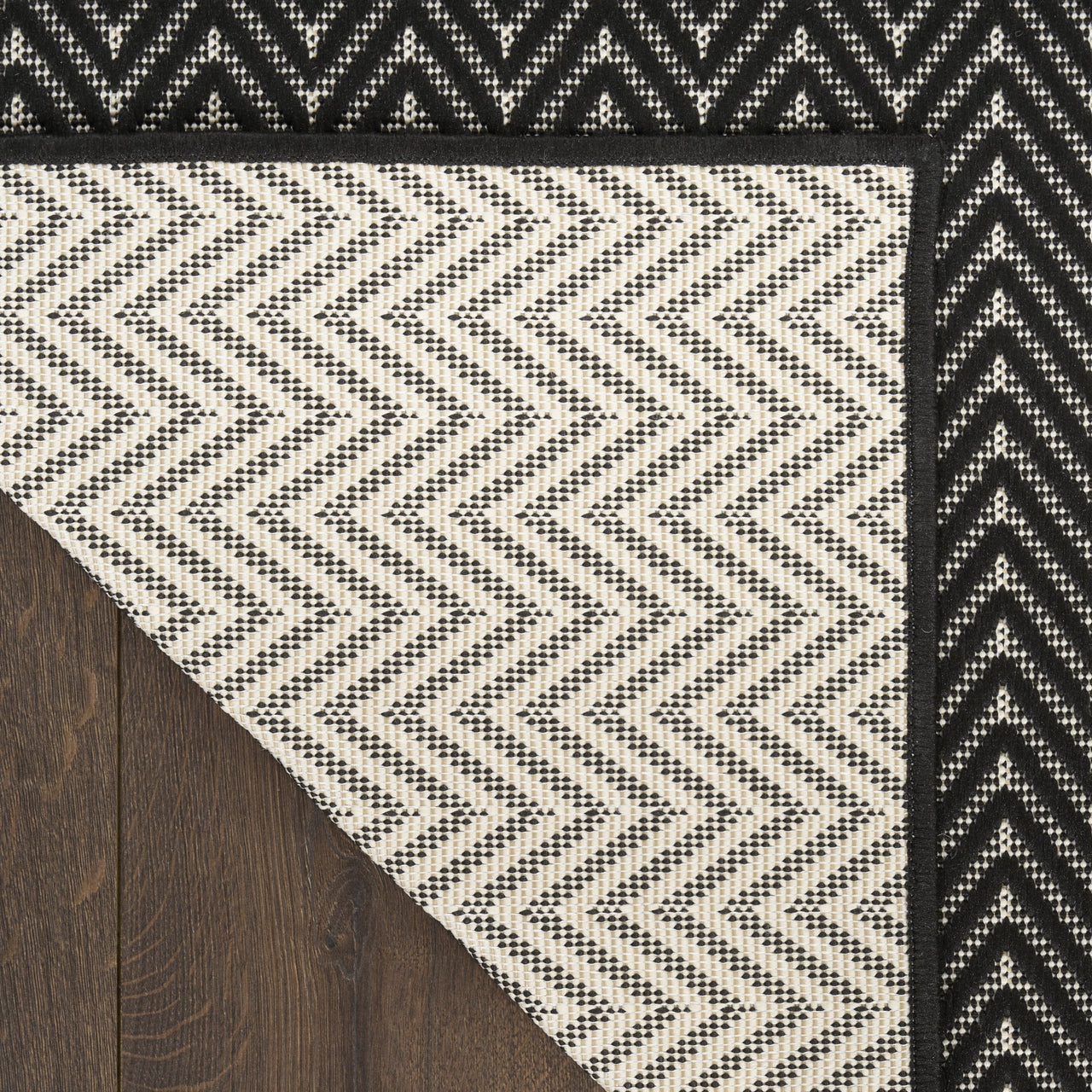 Nourison Horizon Indoor/Outdoor 2' x 6' Black Modern Rug