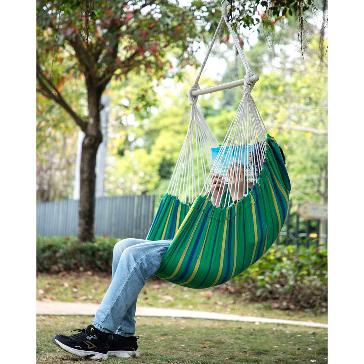 Sunyear Hammock Chair Swing Max 500 lbs with Sturdy Metal Bar & Anti-Slip Safety Rings Swing Chair Outdoor/Indoor Use - Hanging Chair for Bedroom, Patio,  Porch, Deck