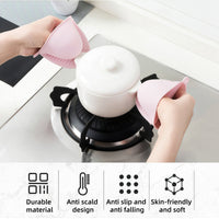 2-Piece Mini Silicone Heat-Resistant Gloves, High-Temperature Resistant, Ideal for Baking, Cooking, and Grilling (Pink)