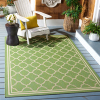 Safavieh Courtyard Alina Geometric Quatrefoil Indoor/Outdoor Area Rug, Black/Beige, 5'3