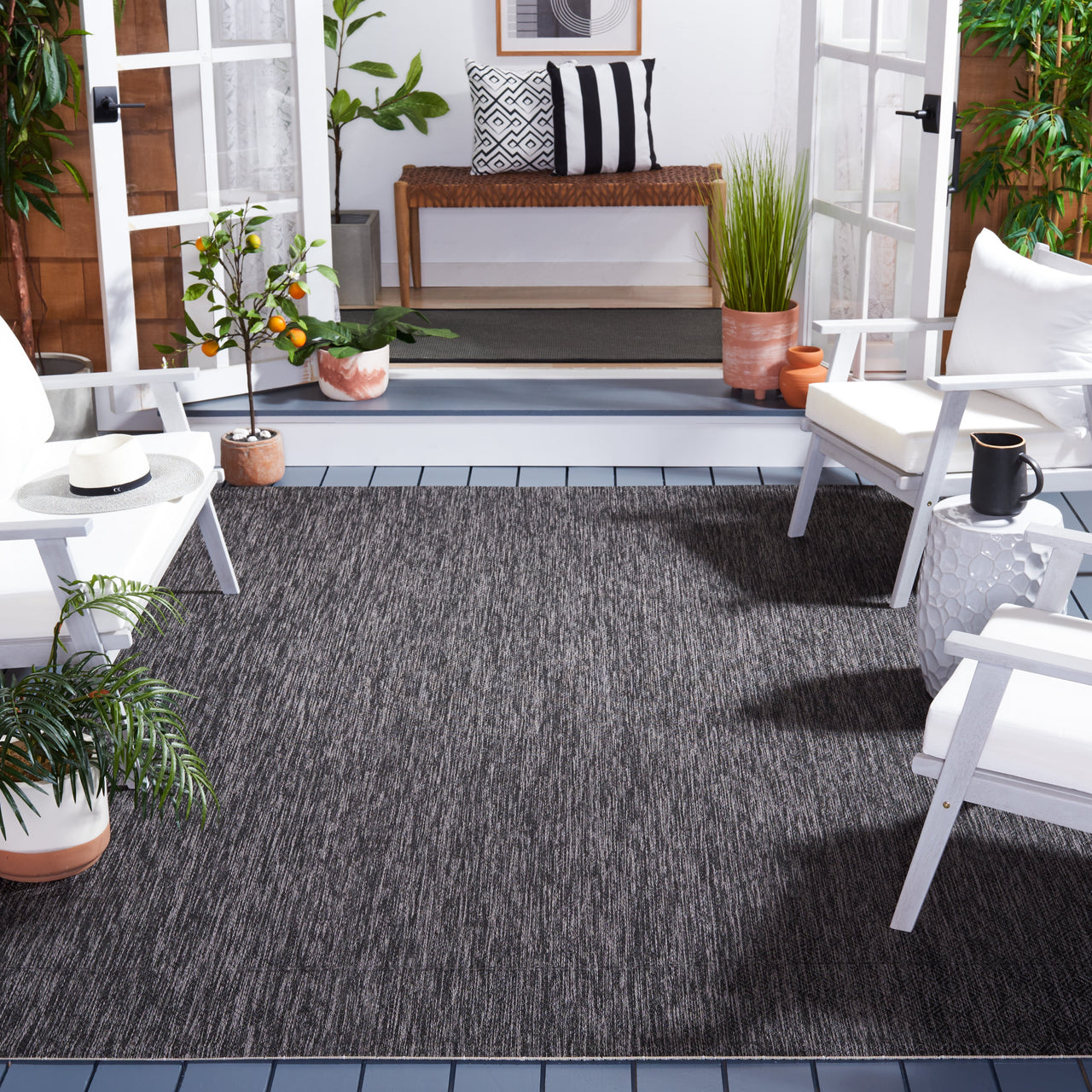Safavieh Courtyard Mitre Geometric Indoor/Outdoor Area Rug, Beige, 5'3" x 7'7"