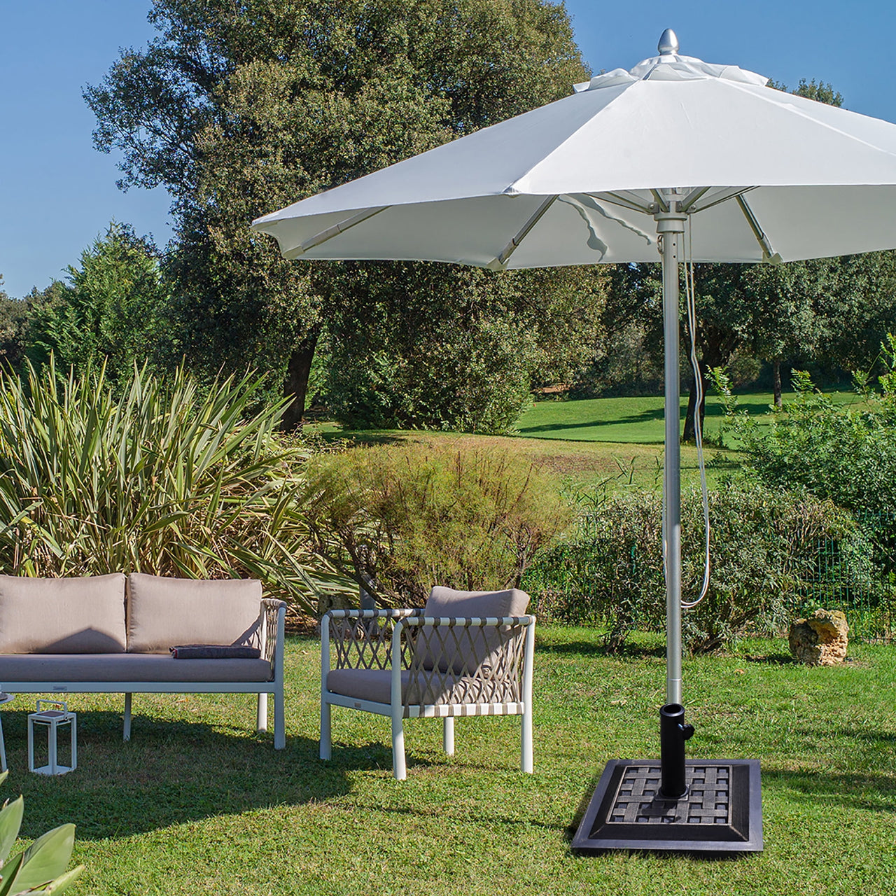 Costway 17.5'' Umbrella Base Stand Market Patio Standing Outdoor Living Heavy Duty (Square)