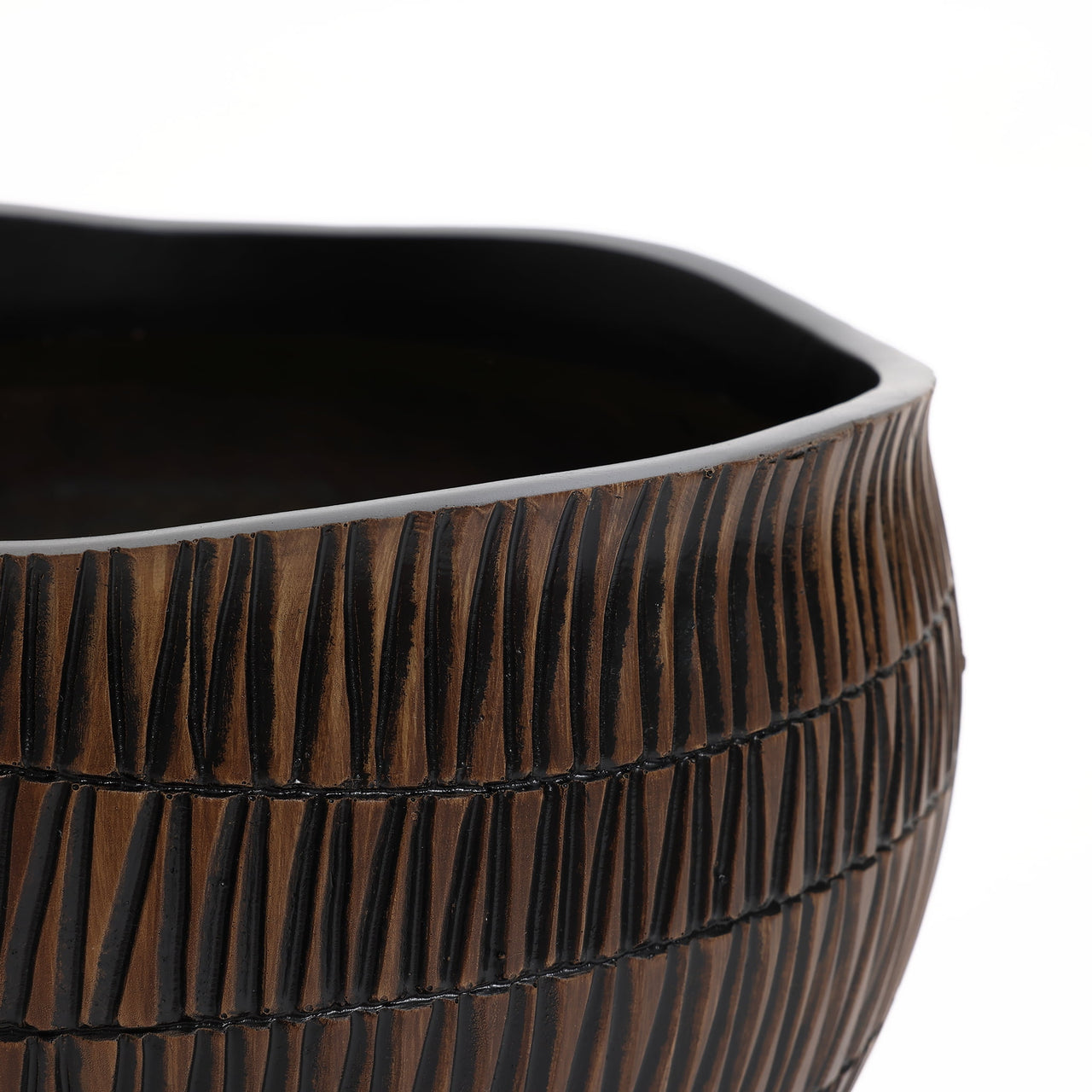 LuxenHome Brown with Black V-Pattern Polyresin 12-Inch Round Planter