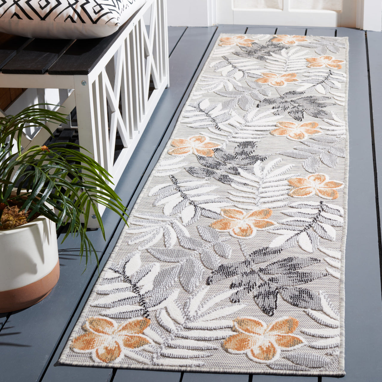 SAFAVIEH Cabana Blazhe Botanical Indoor/Outdoor Area Rug, Grey/Ivory, 5'1" x 7'6"