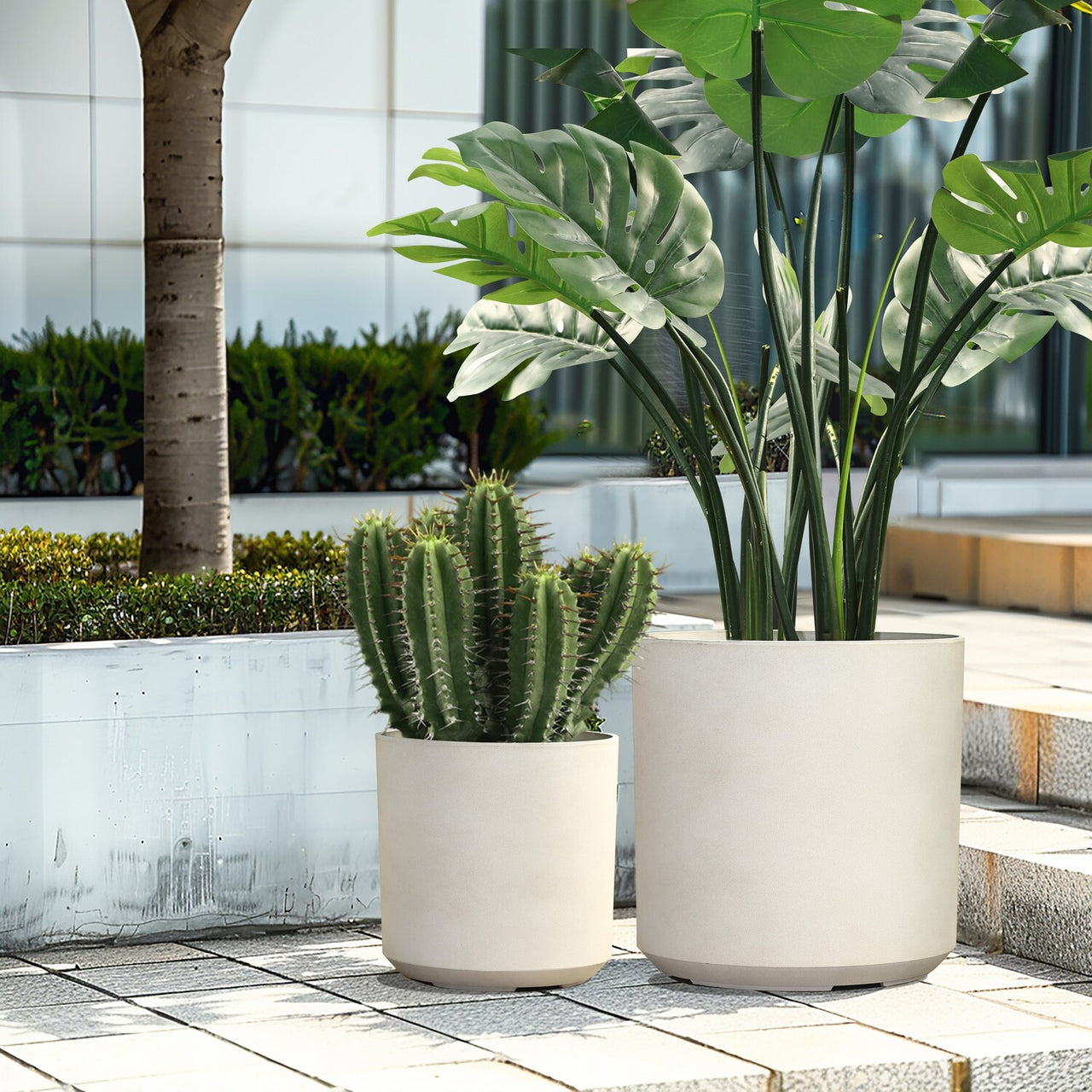 LuxenHome 2-Piece Moon Stone Round Plastic Planters Set